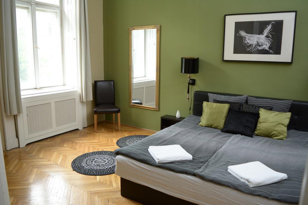 International Apartments Budapest Chambre photo